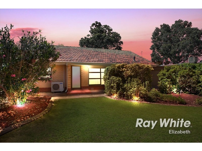 8 Diana Avenue, Parafield Gardens SA 5107