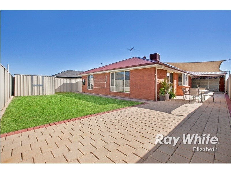 36 Banff Street, Burton SA 5110