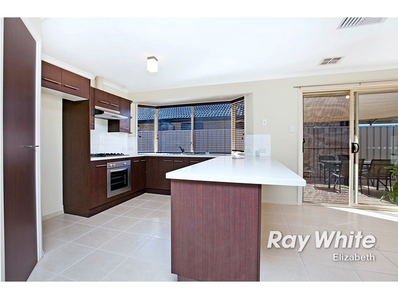 36 Banff Street, Burton SA 5110