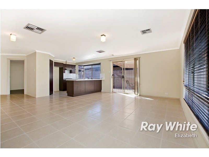 36 Banff Street, Burton SA 5110