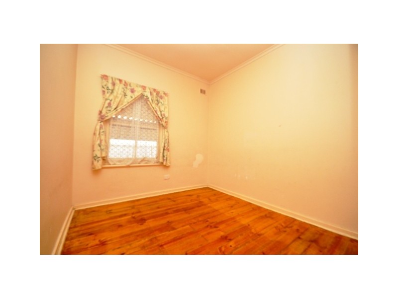 108 Goodman Road, Elizabeth South SA 5112