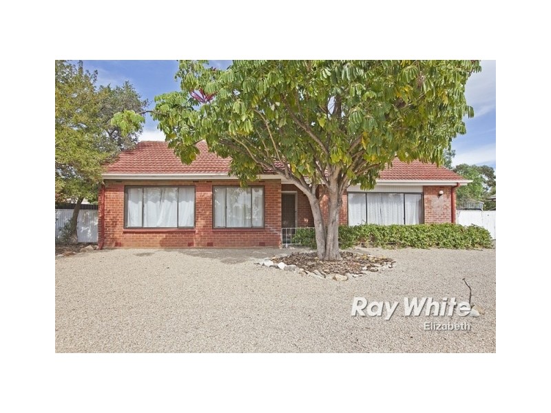 7 Crabb Road, Smithfield Plains SA 5114