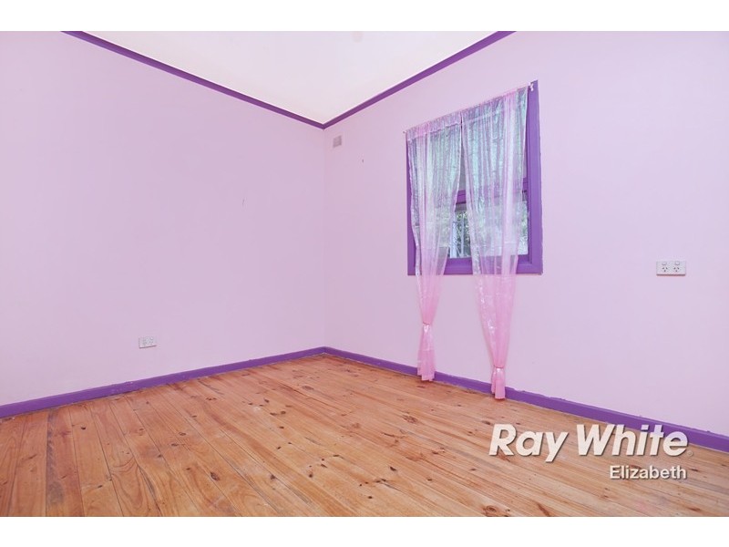 7 Crabb Road, Smithfield Plains SA 5114