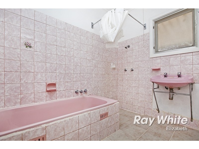 7 Crabb Road, Smithfield Plains SA 5114