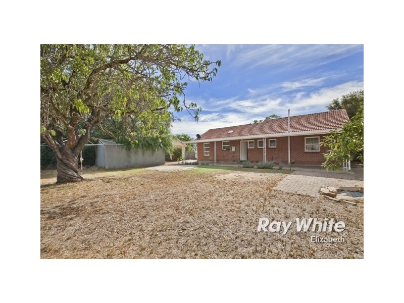 7 Crabb Road, Smithfield Plains SA 5114