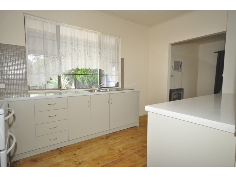 13 St Leonard Street, Elizabeth Downs SA 5113