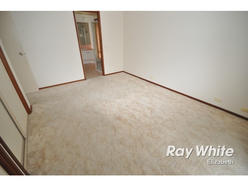 8 Penarth Court, Hillbank SA 5112