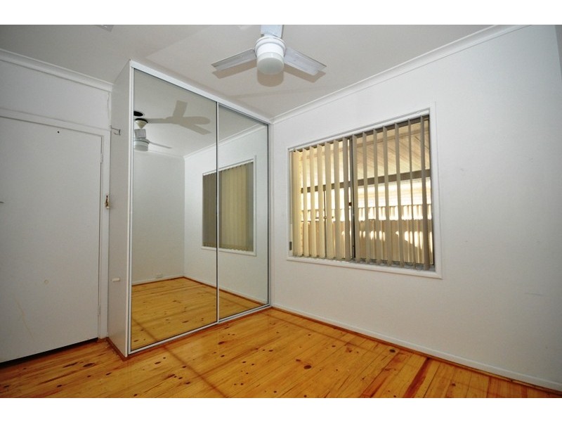 16 Down Drive, Valley View SA 5093