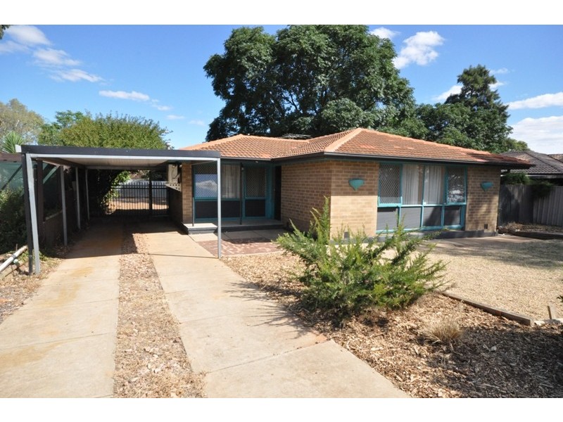 18 Cavenagh Street, Elizabeth Downs SA 5113