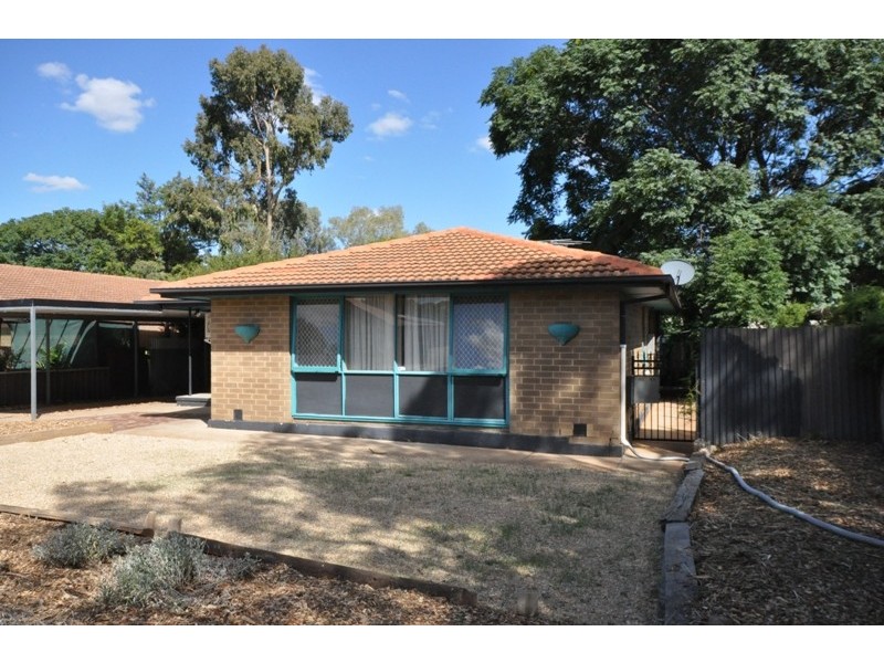 18 Cavenagh Street, Elizabeth Downs SA 5113