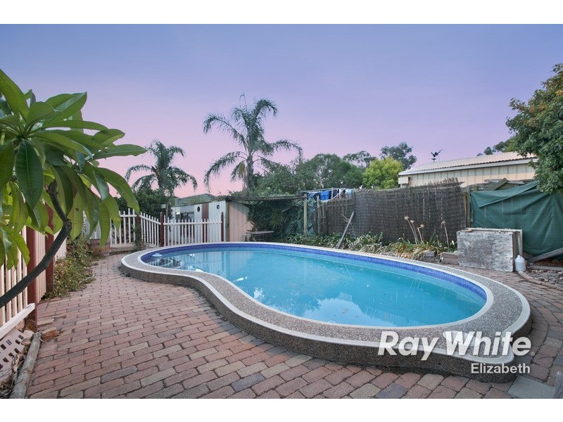 12 Roycroft Avenue, Gulfview Heights SA 5096