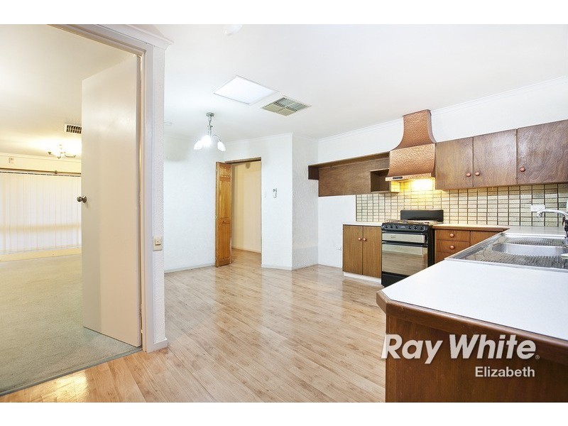 12 Roycroft Avenue, Gulfview Heights SA 5096