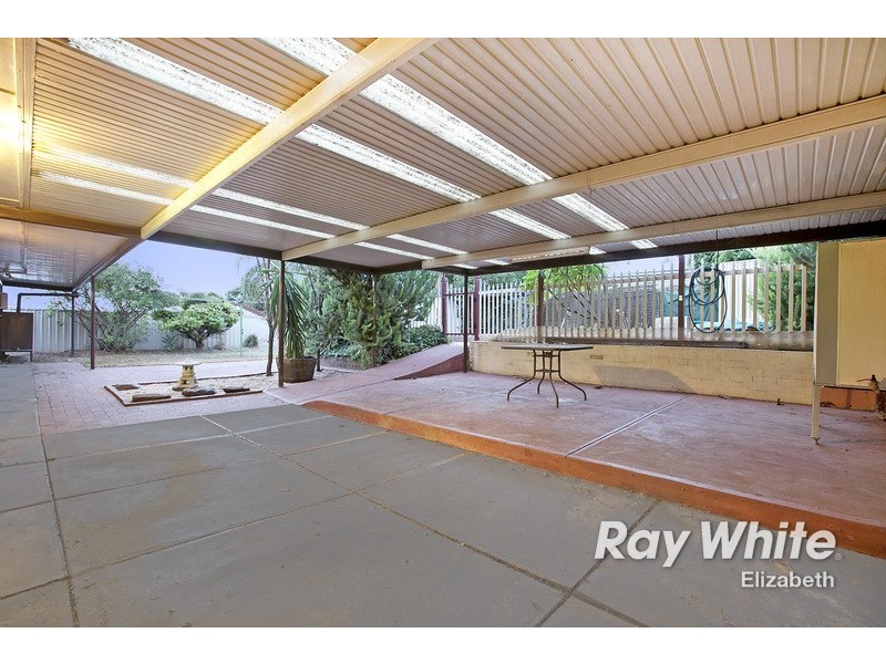 12 Roycroft Avenue, Gulfview Heights SA 5096