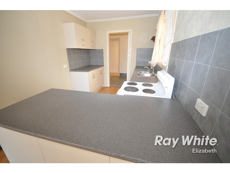 3 Sherborne Street, Elizabeth Downs SA 5113
