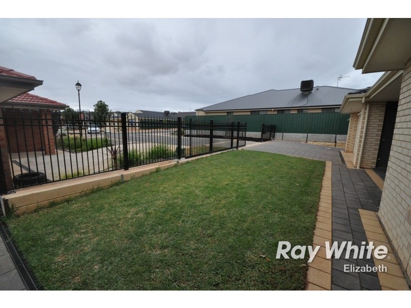 18 Garrad Street, Blakeview SA 5114