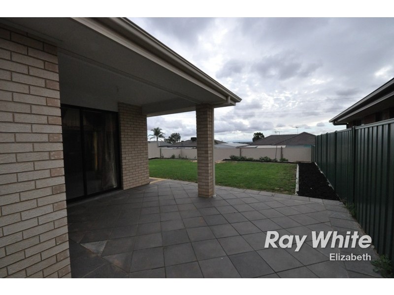 18 Garrad Street, Blakeview SA 5114
