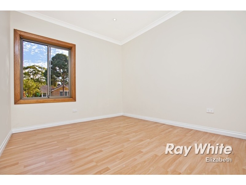 25 Marleycombe Road, Elizabeth Vale SA 5112