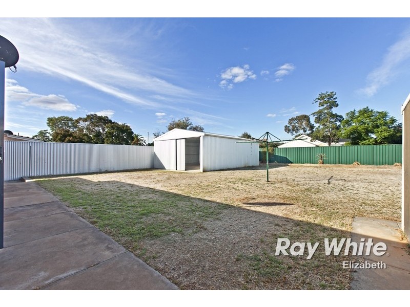 25 Marleycombe Road, Elizabeth Vale SA 5112