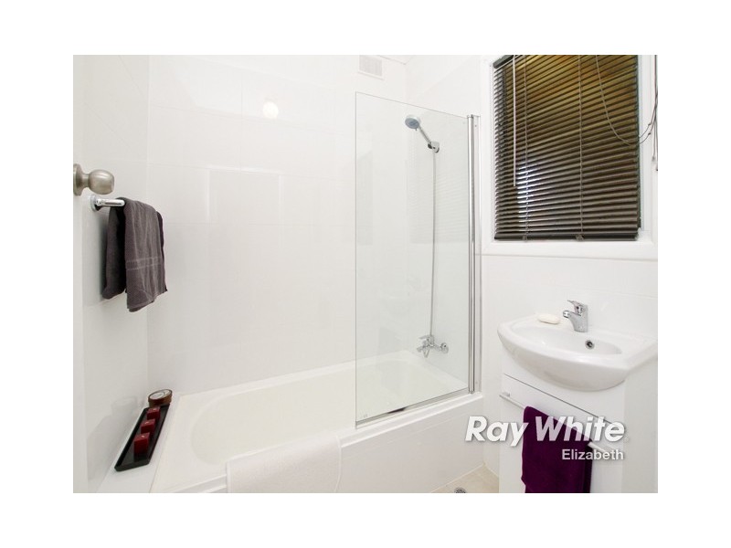 24. Stakes Crescent, Elizabeth Downs SA 5113