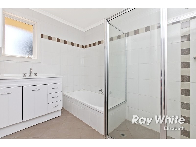 1 Ludwig Street, Paralowie SA 5108