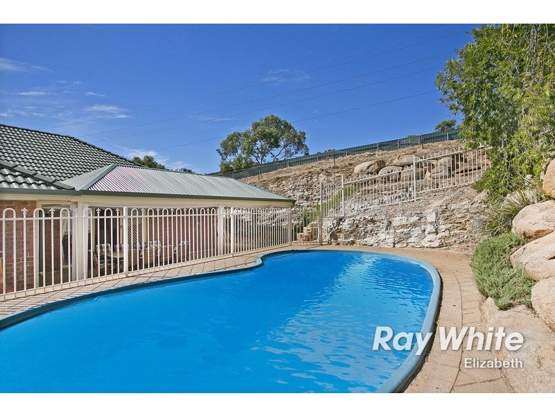23 Modra Circuit, Hillbank SA 5112