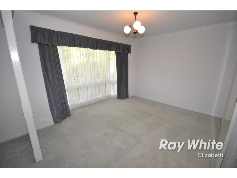 28 Holyoake Court, Hillbank SA 5112