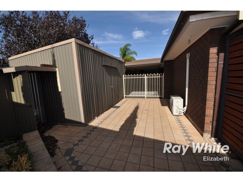 28 Holyoake Court, Hillbank SA 5112
