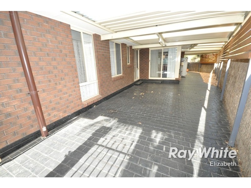 28 Holyoake Court, Hillbank SA 5112