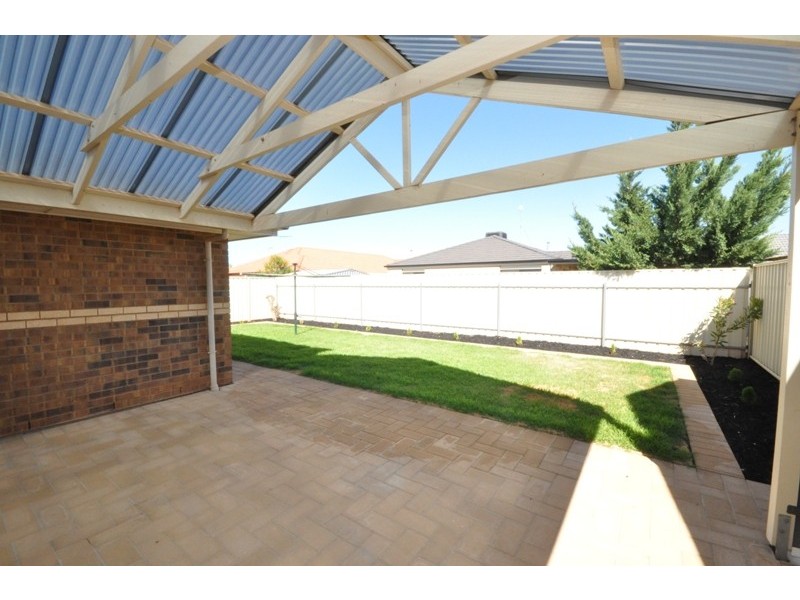 2 Maria Court, Munno Para West SA 5115