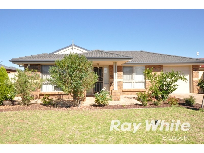 2 Maria Court, Munno Para West SA 5115