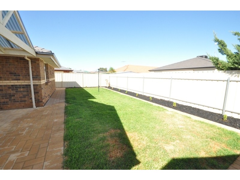 2 Maria Court, Munno Para West SA 5115