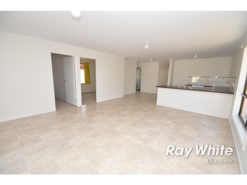 5 Grace Boulevard, Smithfield Plains SA 5114