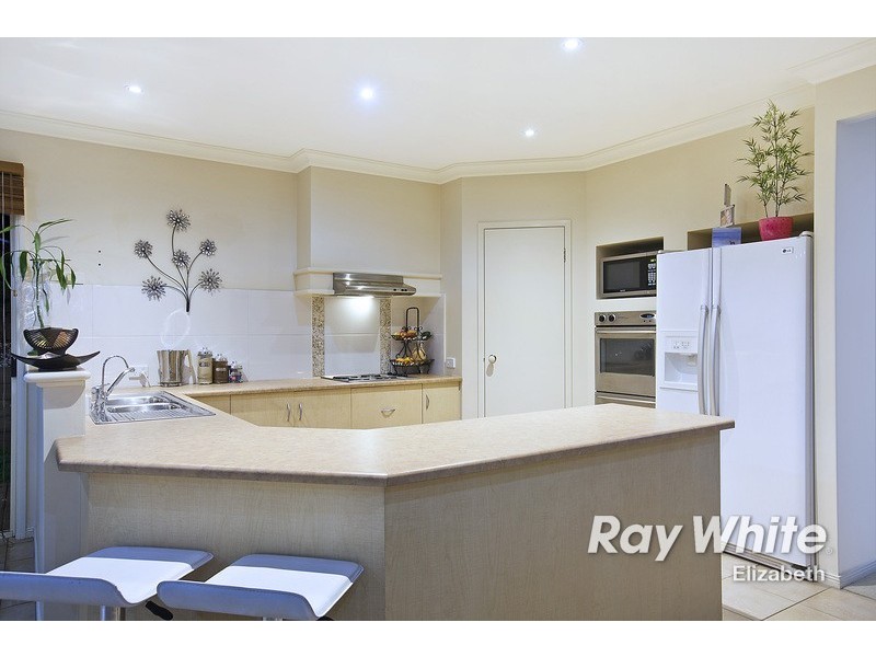 7 Grandview Drive, Hillbank SA 5112