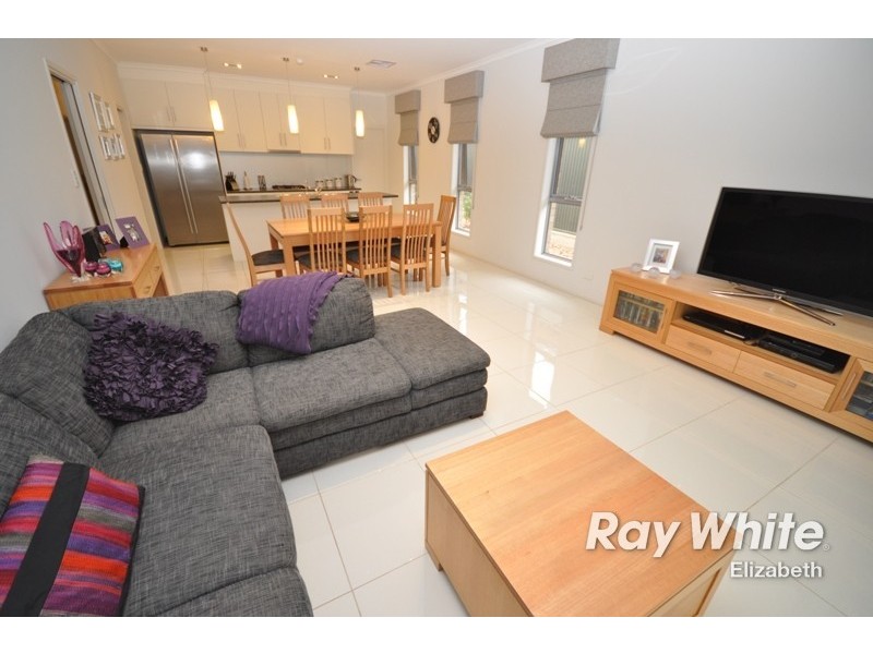 15 Swinden Crescent, Blakeview SA 5114