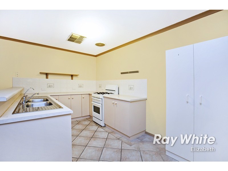 9 Crawford Grove, Andrews Farm SA 5114