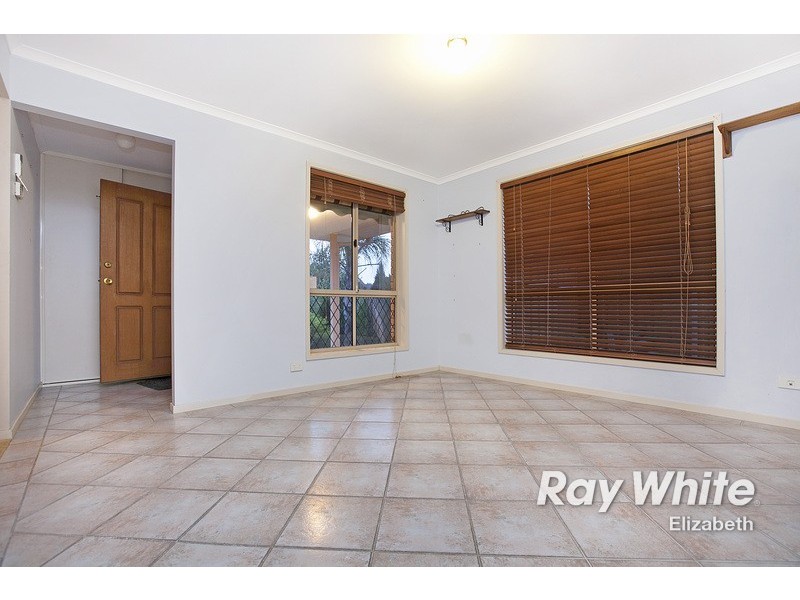 9 Crawford Grove, Andrews Farm SA 5114