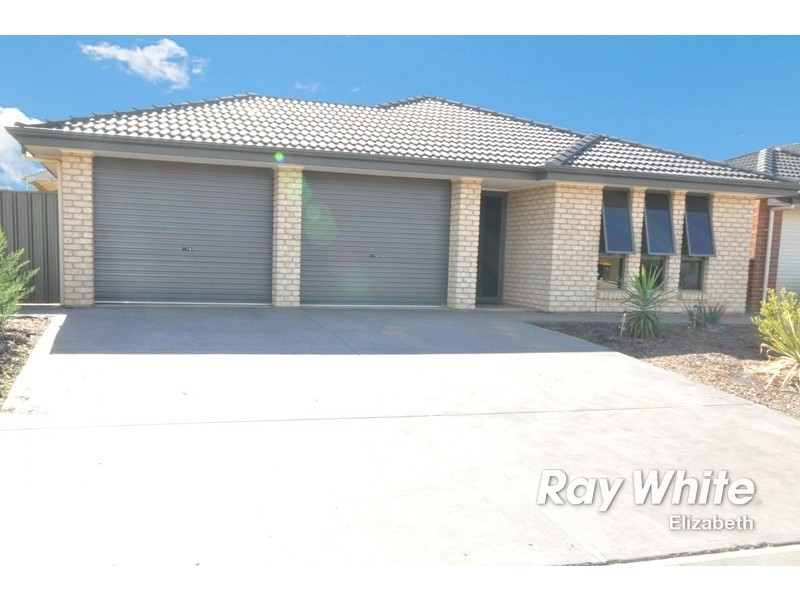 16 Oxford Drive, Andrews Farm SA 5114