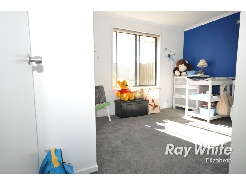 16 Oxford Drive, Andrews Farm SA 5114