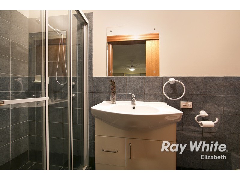 18 Bent Court, Wynn Vale SA 5127