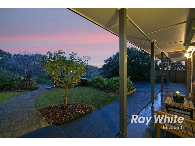 18 Bent Court, Wynn Vale SA 5127