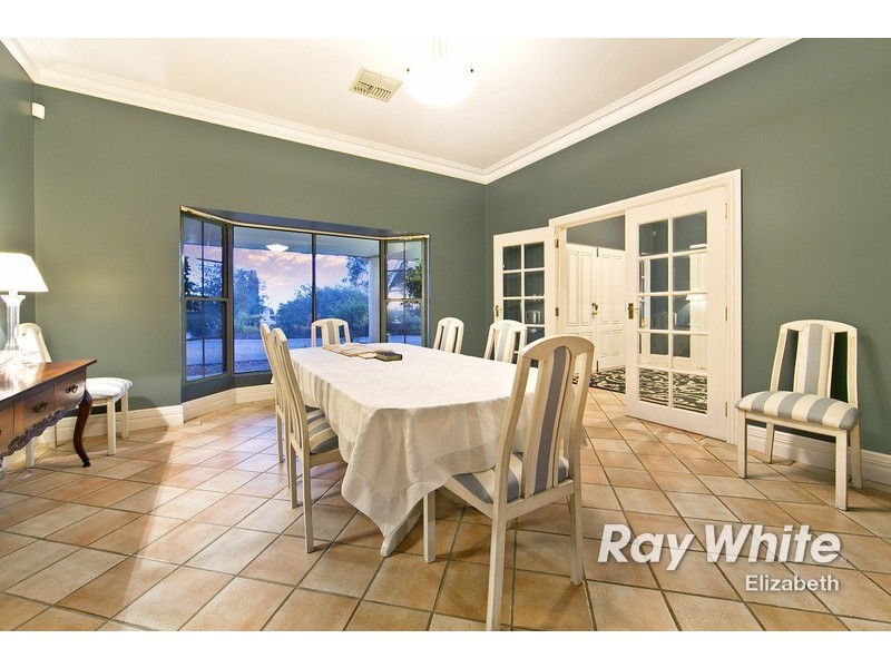 18 Oradala Court, Salisbury Heights SA 5109