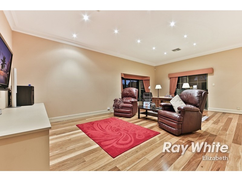 18 Oradala Court, Salisbury Heights SA 5109