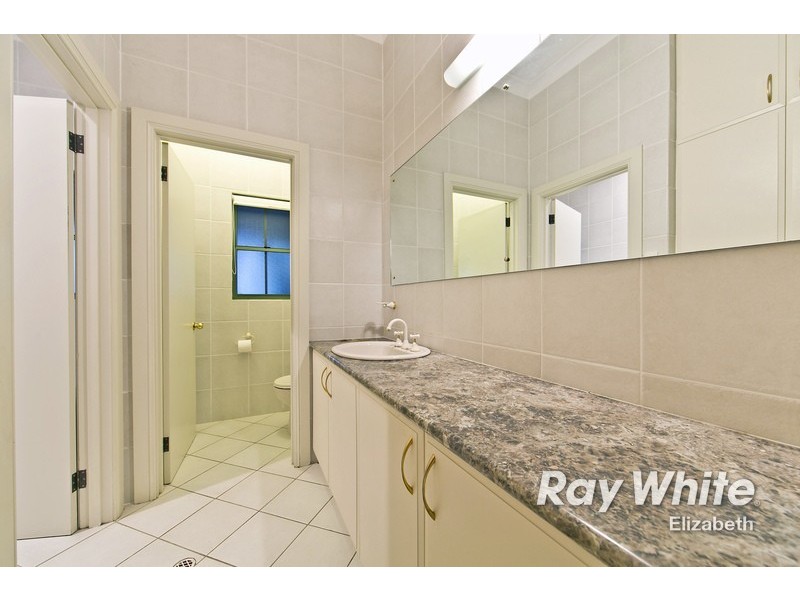 18 Oradala Court, Salisbury Heights SA 5109