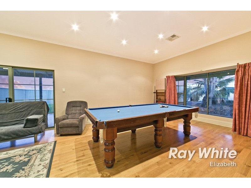 18 Oradala Court, Salisbury Heights SA 5109