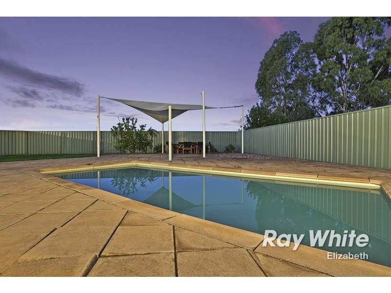 18 Oradala Court, Salisbury Heights SA 5109