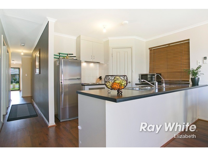 72 Strathaird Boulevard, Smithfield SA 5114