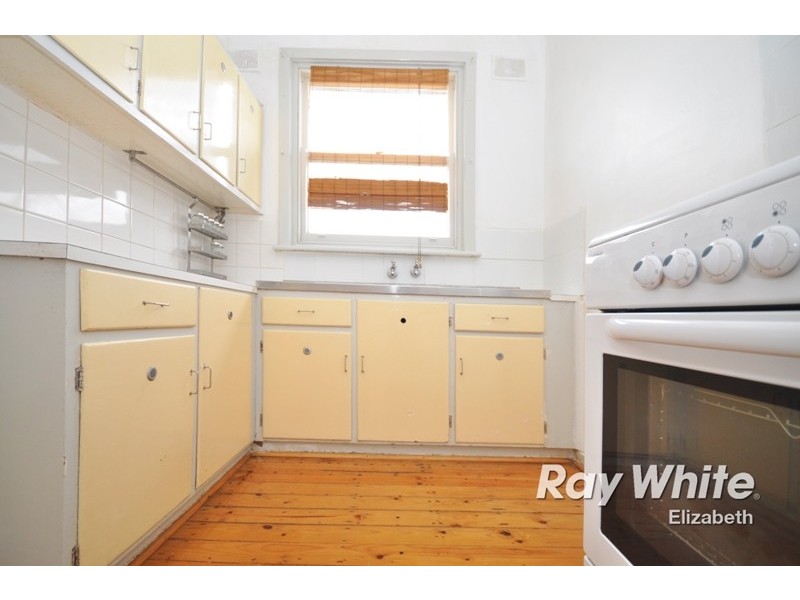 34 Stone Road, Elizabeth Downs SA 5113