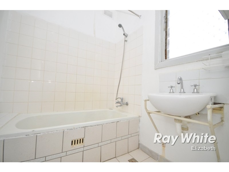 34 Stone Road, Elizabeth Downs SA 5113