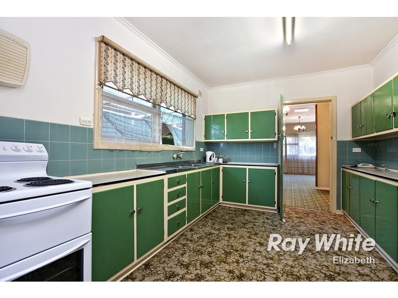 23 Beaminster Road, Elizabeth Park SA 5113