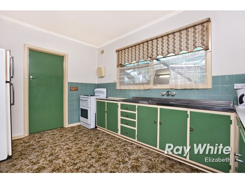 23 Beaminster Road, Elizabeth Park SA 5113